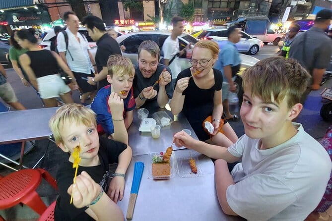 Bangkok : Sunset Food tour by Tuk Tuk boat with big Buddha view - Tuk-tuk night driving: quick thrills and better timing