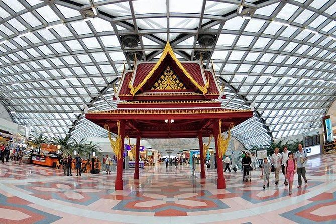 Bangkok Suvarnabhumi Airport (BKK) VIP Fast-Track Service - The Visa on Arrival catch: know the limit before you book