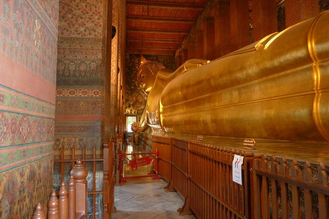 Bangkok Temples and City Highlights Tour - Getting Picked Up, Skipping Ticket Lines, and Using a Mobile Ticket