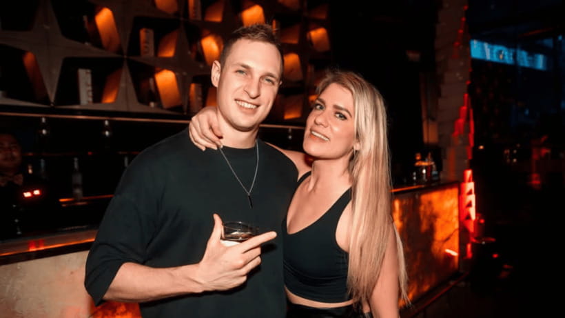 Bangkok: The Speakeasy, Rooftop & Iconic Venues Pub Crawl - Don’t Open The Fridge: The Speakeasy Stop That Changes the Mood