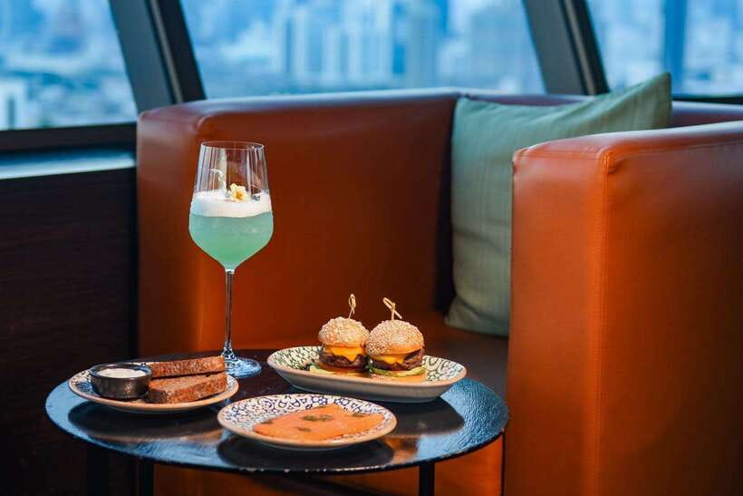 Bangkok: ThreeSixty Jazz Lounge at Millennium Hilton - Practical rules to know before you settle in