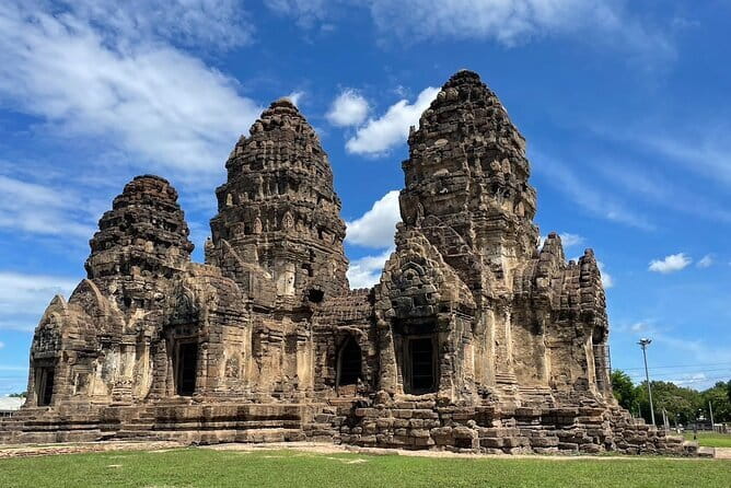 Bangkok to Ayutthaya Lopburi Monkey Temple, Largest Buddha Tour - A temple marathon that still feels organized from start to finish