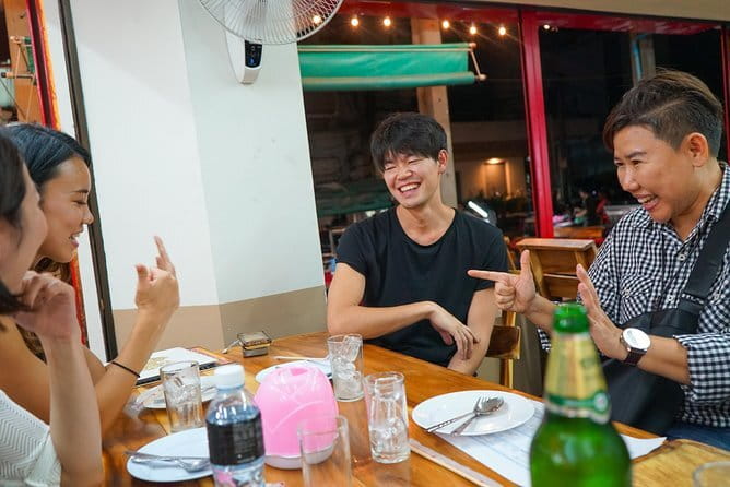 Bangkok Tuk Tuk Night Tour with food & drinks in Siam & Silom - Siam and Silom after dark, without the guesswork