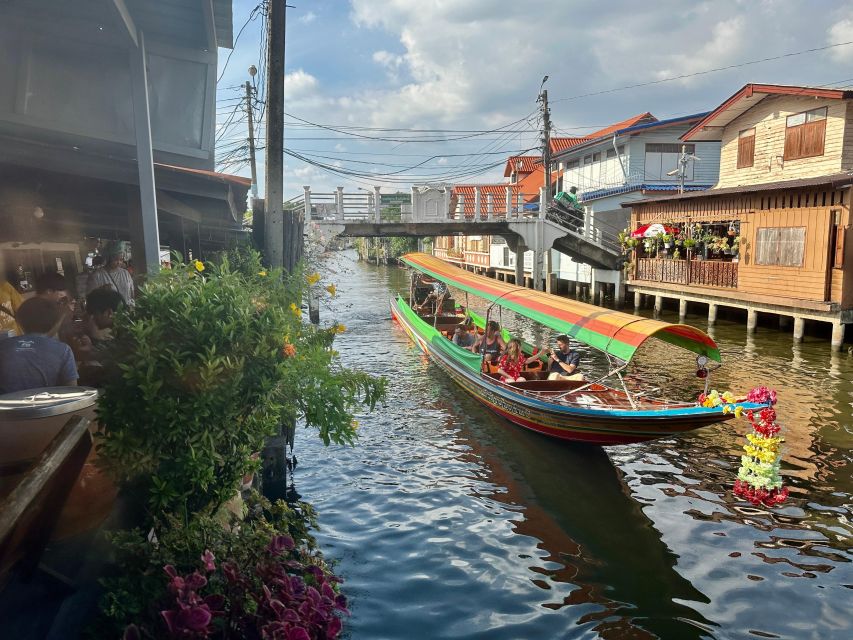 Bangkok Twilight : Hidden Canal, Big Buddha & temple - Thonburi Khlongs by Long-Tail Boat, the Real Canal Life