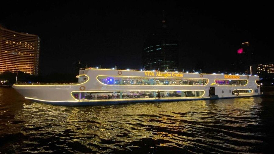 Bangkok: Viva Alangka Chao Phraya Dinner Cruise - Mixed reviews: what the rating means for your planning