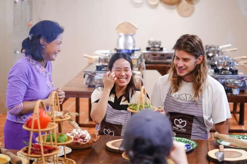 Bangkok: White Lotus Thai Cooking Class with Market Tour - Why This Bangkok Class Feels Like Cooking at a Friend’s Place