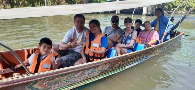 Boat Tour of Damnoen Saduak Floating Market - Vendor stopovers and your pace: a balanced way to handle it