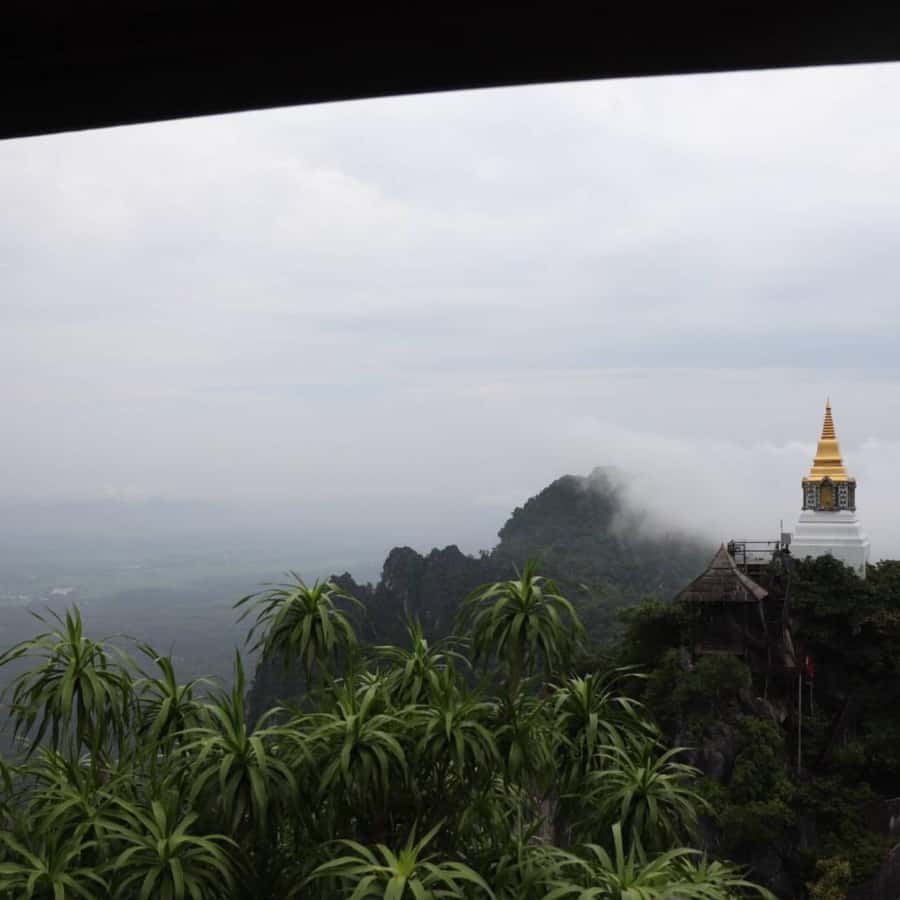Chang Mai: Unseen in Thailand Wat Chaloemprakiat Lampang - A private 11-hour Lampang day from Chiang Mai that actually feels local