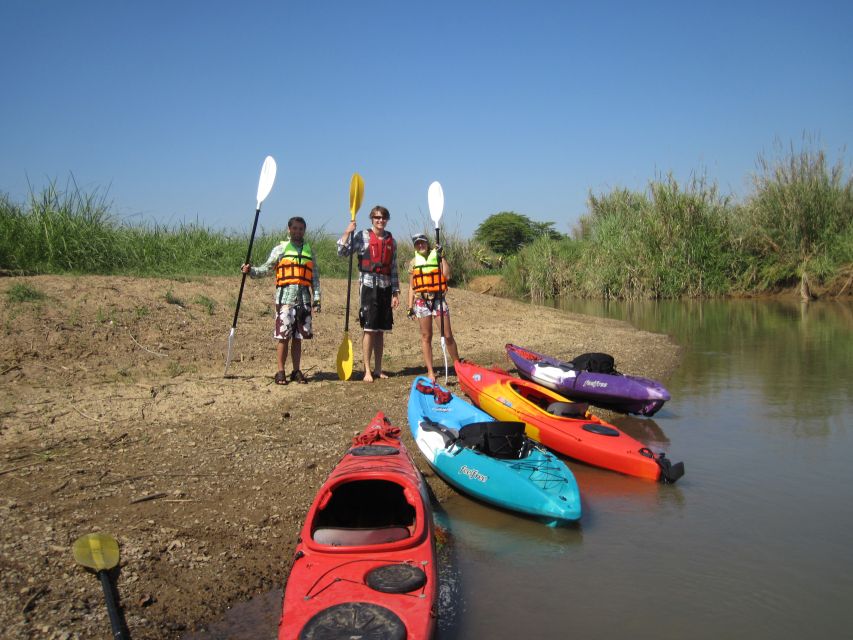 Chiang Mai: 15 km Leisure River Kayaking at Mae Ngat forest - Lunch on the Riverbank at เฮือนบัวจันทร์กาแฟสด