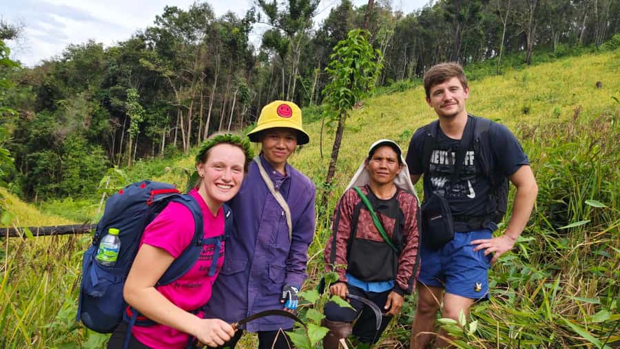 Chiang Mai: 2-Day Jungle Trek with Elephant Farm & Raft Ride - Karen village breakfast and the pace reset