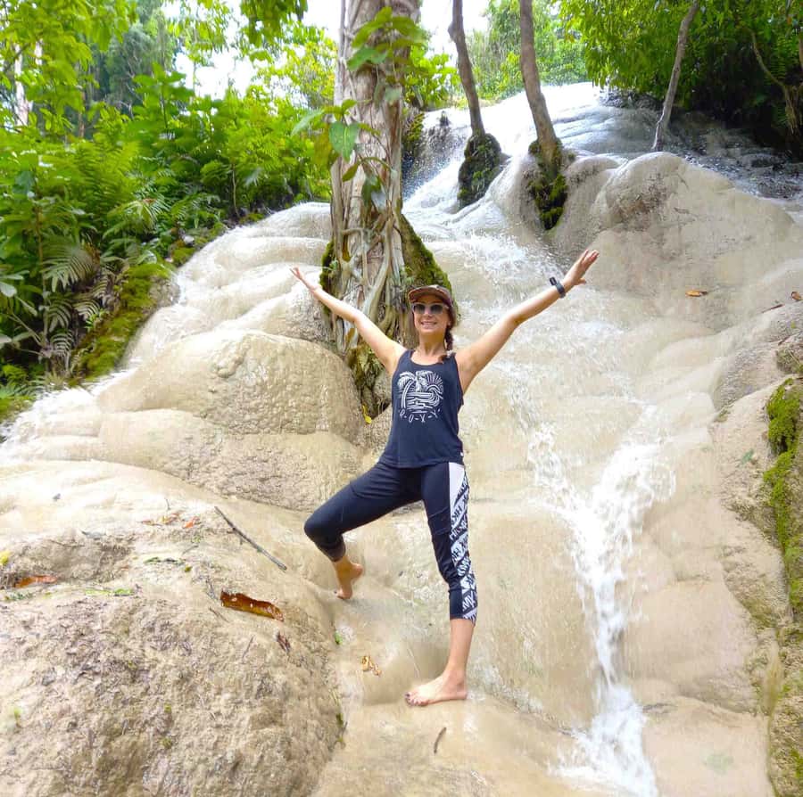 Chiang Mai: 22 km XC Mountain Biking from Sticky Waterfall - Sticky Waterfall National Park: Sediment Steps, Photo Stops, and Water Fun