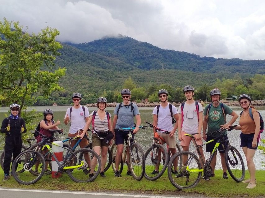 Chiang Mai: 24 km Leisure Cycling & swim Lake Huay Tueng Tao - Bikes, safety gear, and the guide setup that keeps it comfortable