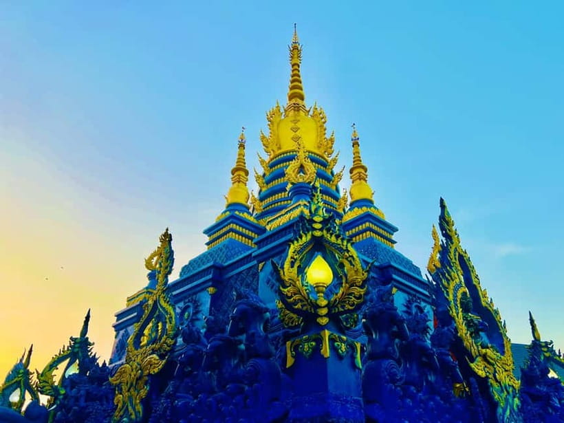 Chiang Mai: Chiang Rai Highlights in One Day - Black House Museum (Baan Dam), or the Red Temple option