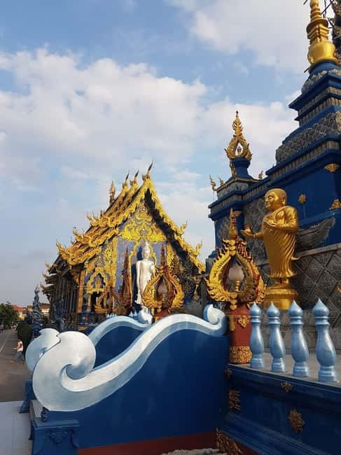 Chiang Mai: Chiang Rai Temples and Long-Neck Karen Village - Long-Neck Karen Village: Culture, Craft, and Photo Etiquette