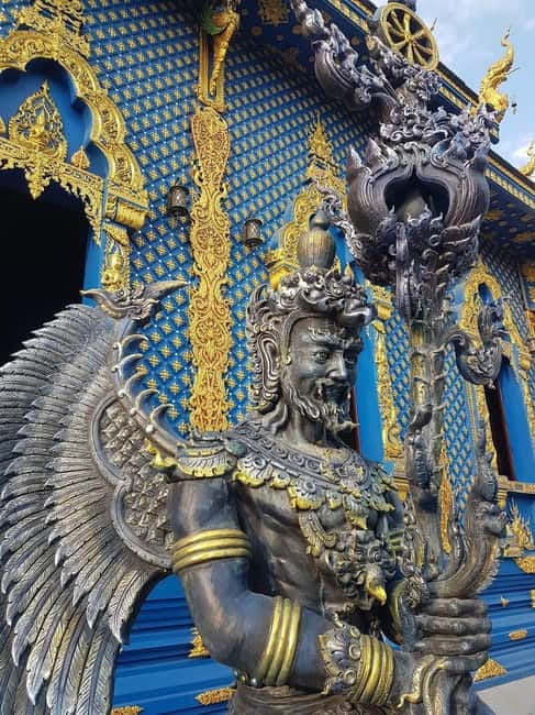 Chiang Mai: Chiang Rai Temples and Long-Neck Karen Village - Price and Value: What $61 Actually Buys You