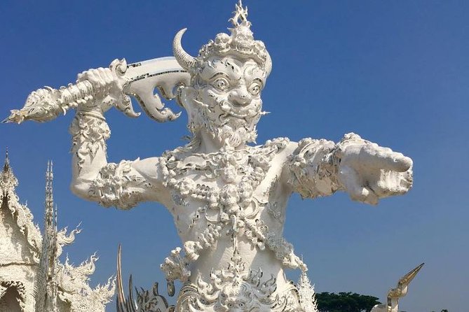Chiang Mai-Chiang Rai:White-Black-Blue Temple-Golden Triangle-Keren-Boat Trip - Golden Triangle and the Mekong River Boat Ride