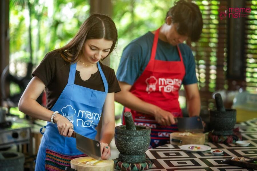 Chiang Mai: Cooking Class with Organic Farm at Mama Noi - Planning tips: who should book, and who should think twice