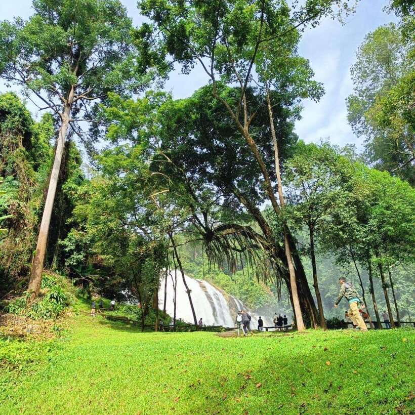 Chiang Mai: Doi Inthanon National Park & Waterfall Day Tour - Key things to know before you go