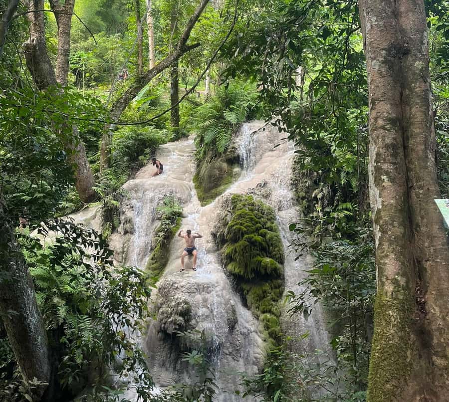 Chiang Mai: Doi Suthep Temple & Sticky Waterfall Trip - Lunch at the local restaurant, what you’ll likely get