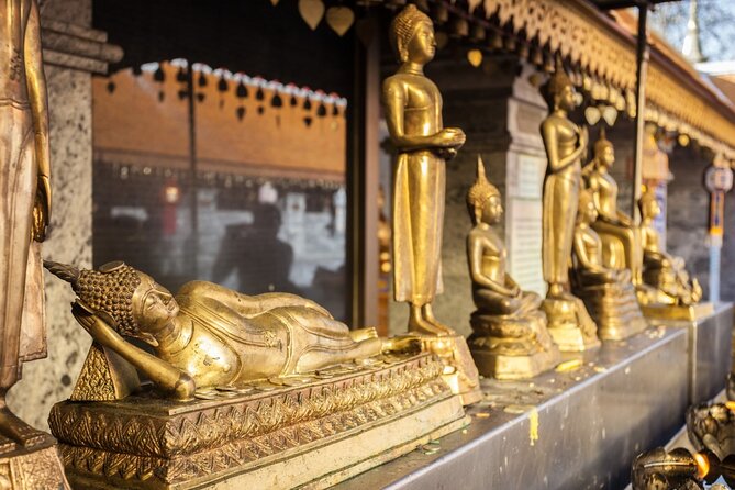 Chiang Mai - Doi Suthep Temple & Wat Pha Lat Hike - Temples etiquette that helps you get the most out of the day