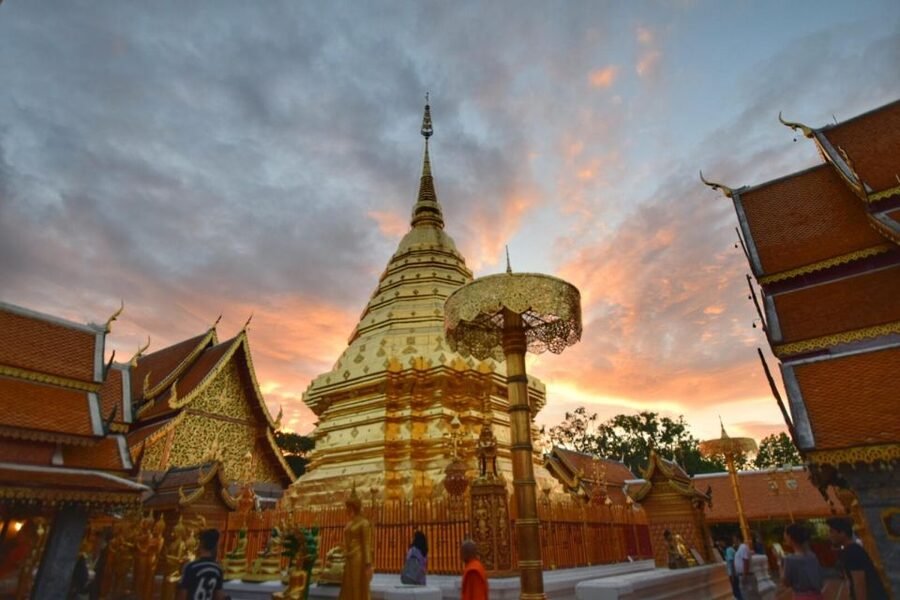Chiang Mai: Doi Suthep & Wat Umong Twilight Tour with Pickup - The van ride up to Doi Suthep: what to expect about comfort