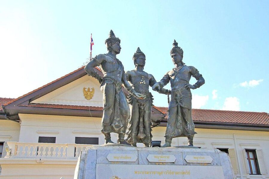Chiang Mai: Exploration of Old City by Private Tuk-Tuk - Who this tour suits best (and who should look elsewhere)