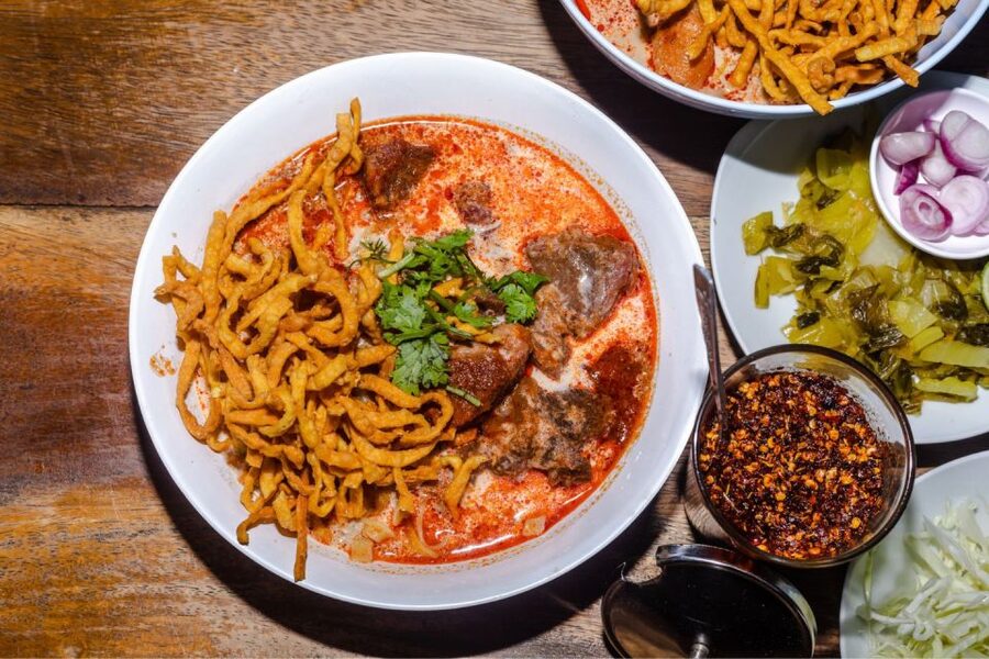 Chiang Mai: Food Tour by Songtheaw Truck with 15+ Tastings - Standout dishes to expect, from Khao Soi to larb and beyond