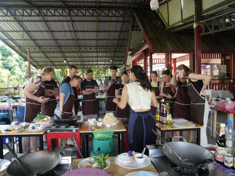 Chiang Mai: Half Day Cooking Class at Organic Farm - What is included, and why it is good value