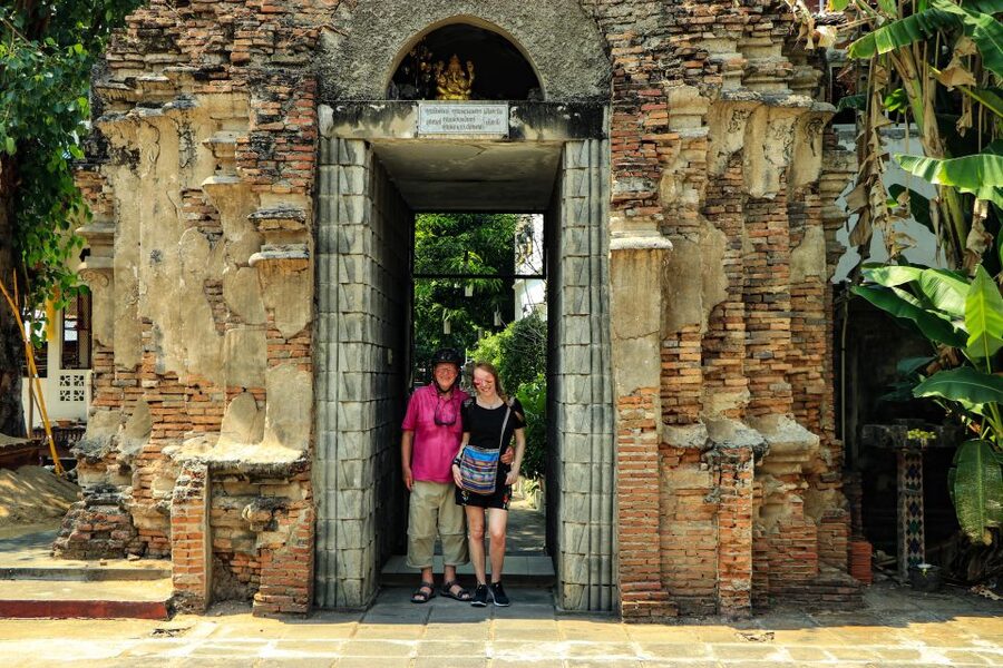 Chiang Mai: Half-Day Old Town Cycling Tour - Lunch and snacks: included fuel that keeps the tour fun