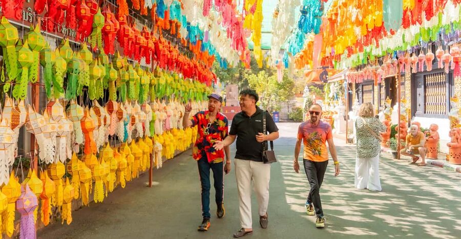 Chiang Mai: Historical and Culture Exploration Walking Tour - Wat Phra Sing, where northern Thai temple details get explained