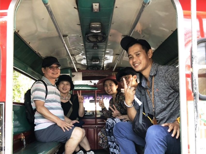 Chiang Mai: History & Mouth Watering Food Tour - Walking Plus Local Transportation, Without the Stress
