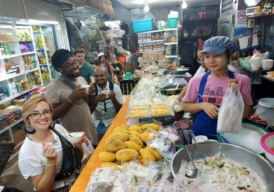 Chiang Mai: History & Mouth Watering Food Tour - Pacing, Dress Code, and Weather Reality Check