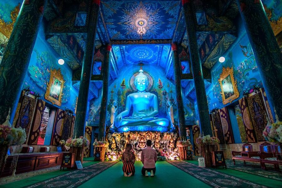 Chiang Mai: Long Neck Village & Chiang Rai’s Iconic Temples - Key things that make this day trip work