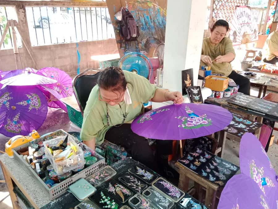 Chiang Mai: Mae Kampong Village, Hot Springs & Bor Sang Tour - Pickup, private transport, and the pace you should plan for