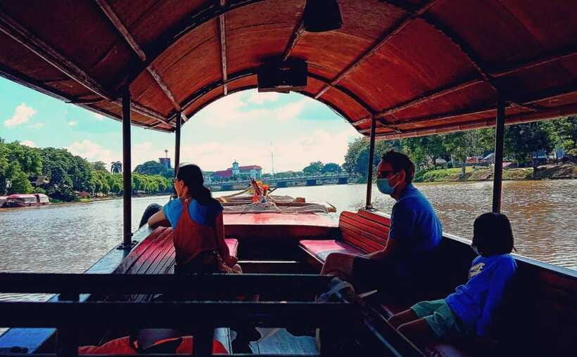 Chiang Mai: Mae Ping River Cruise & Optional Transfer - Ice Cream and Herbal Juices: The Cool-Down Moment