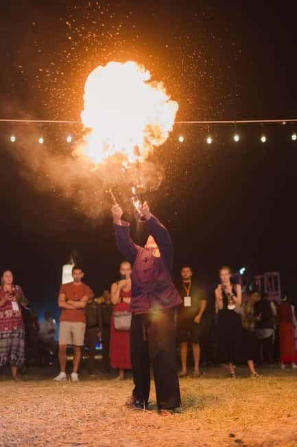 Chiang Mai Moonlight Sky Lantern Loy Krathong Festival 2025 - Where You’ll Probably Notice the Biggest Pros and Cons