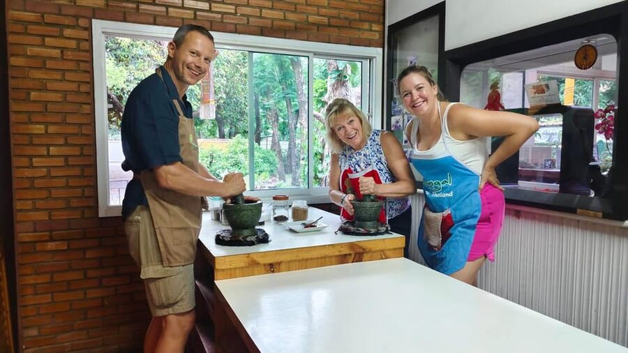 Chiang Mai: Morning Cooking Class with Market Visit - Dietary needs: vegan, vegetarian, halal, and gluten-free