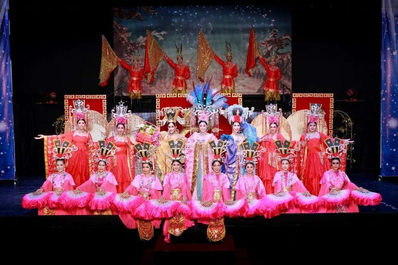 Chiang Mai: Siam Dragon Cabaret Show with Optional Transfer - The costumes and stage effects, where the money visually goes