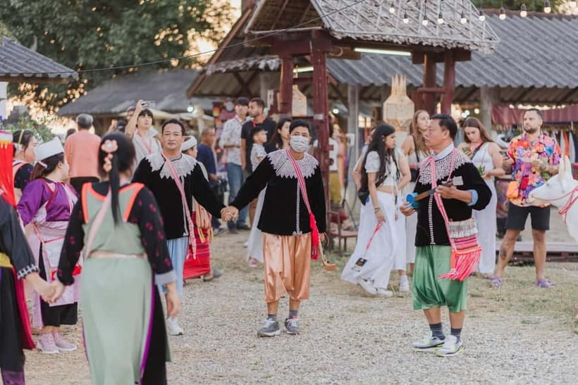 Chiang Mai Sky Lanterns Festival 2025 - Cultural performances and Lanna atmosphere: the program’s heart