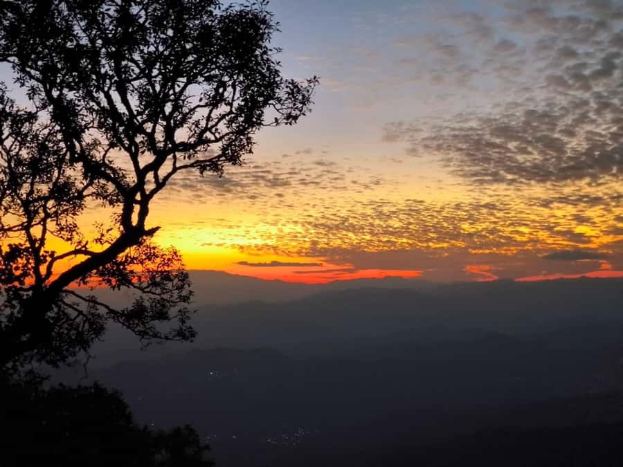 Chiang Mai Sunset Point,Wat Pha Lat,Wat Doi Suthep,Wat Umong - Practical stuff to bring: the small list that saves your day