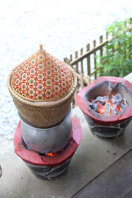 Chiang Mai : Traditional Northern Cooking Class - Khao Soi with chicken: the noodle soup that mixes comfort and spice