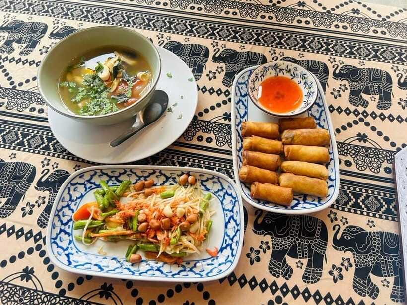 Chiang Mai: Traditional Thai Cooking Class with Market Tour - Price and value: why $32 works for this kind of half-day