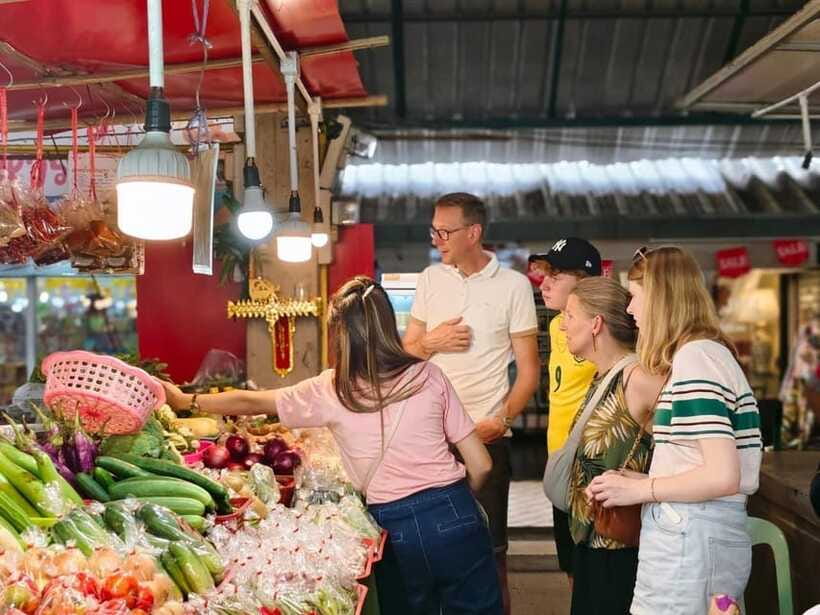 Chiang Mai: Traditional Thai Cooking Class with Market Tour - Curry paste from scratch: the technique that makes the rest easier