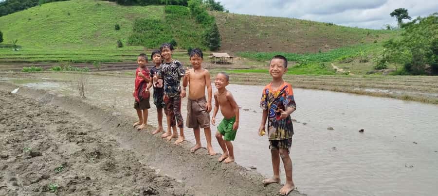 Chiang Rai: 1-Day Trekking and Longtail Boat Trip - A One-Day Mix of River, Tribe Villages, and Waterfall Swim