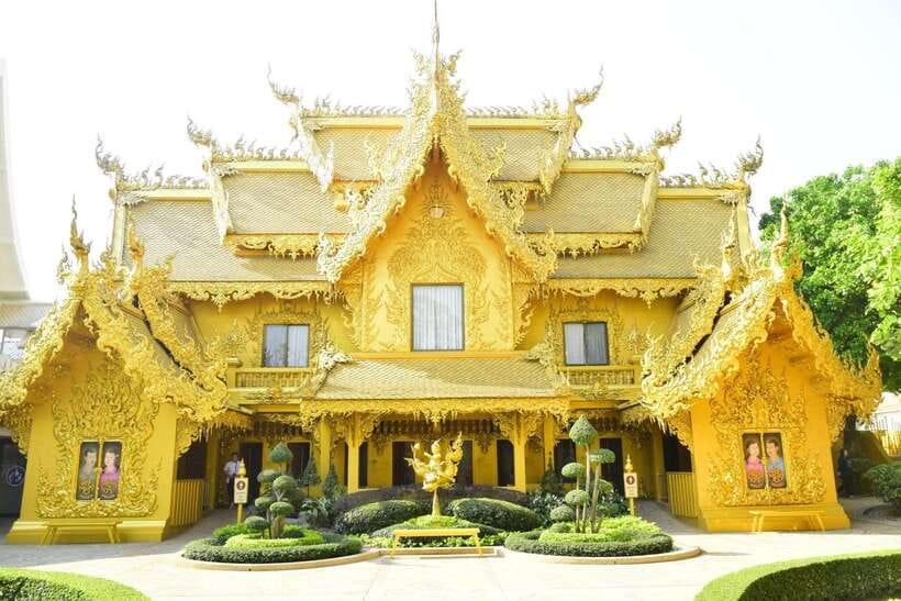 Chiang Rai: 7 Popular Highlights – FREE Lunch Buffet - Wat Rong Sue Ten Blue Temple, tiger-dance temple energy in blue and gold