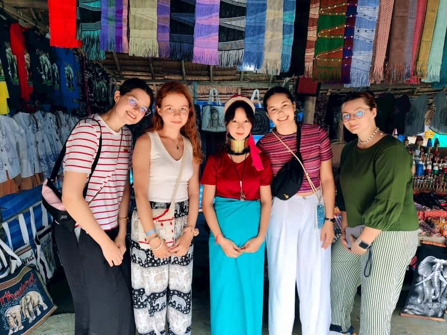 Chiang Rai: 7 Wonders in One Day! (Tickets & Lunch Included) - Golden Triangle and the House of Opium, border views and trade history in one block