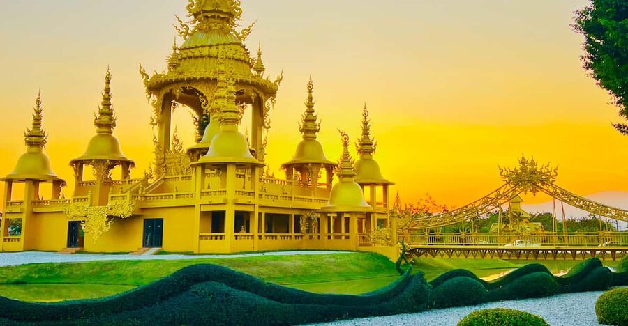 Chiang Rai: Discover 7 Must-See Spots & Lunch Included - Karen Long Neck Village, what the visit is like and how to prepare