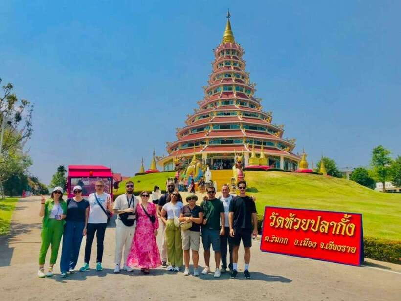 Chiang Rai: Excursion White, Blue,Red Temples & Lalitta Café - Getting There From Chiang Mai: Pickup Windows, Road Time, and What to Bring