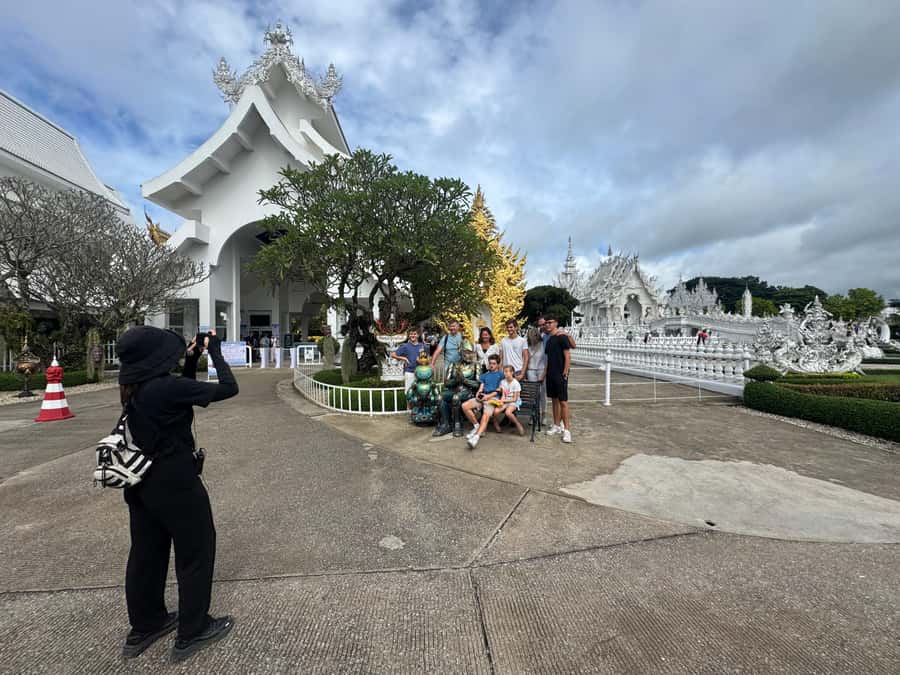 Chiang Rai: Explore 7 Major Sites with All Tickets Included - Baan Dam Black House Museum: Lanna-Style Roots Plus Weird, Specific Art