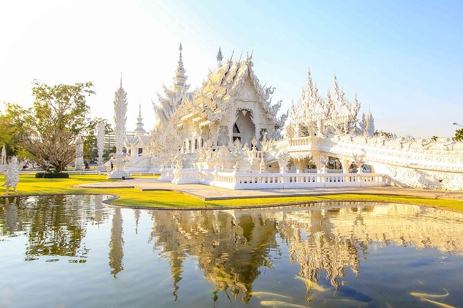 Chiang Rai Full Day Tour with Boat Trip and Longneck Village - The Black House Museum and Blue Temple: Art, Faith, and Contrast
